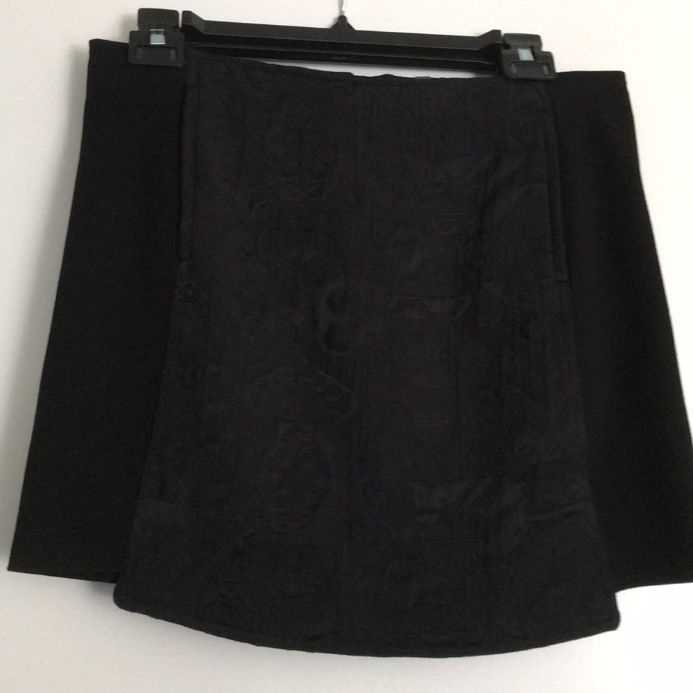New black sexy mini skirt